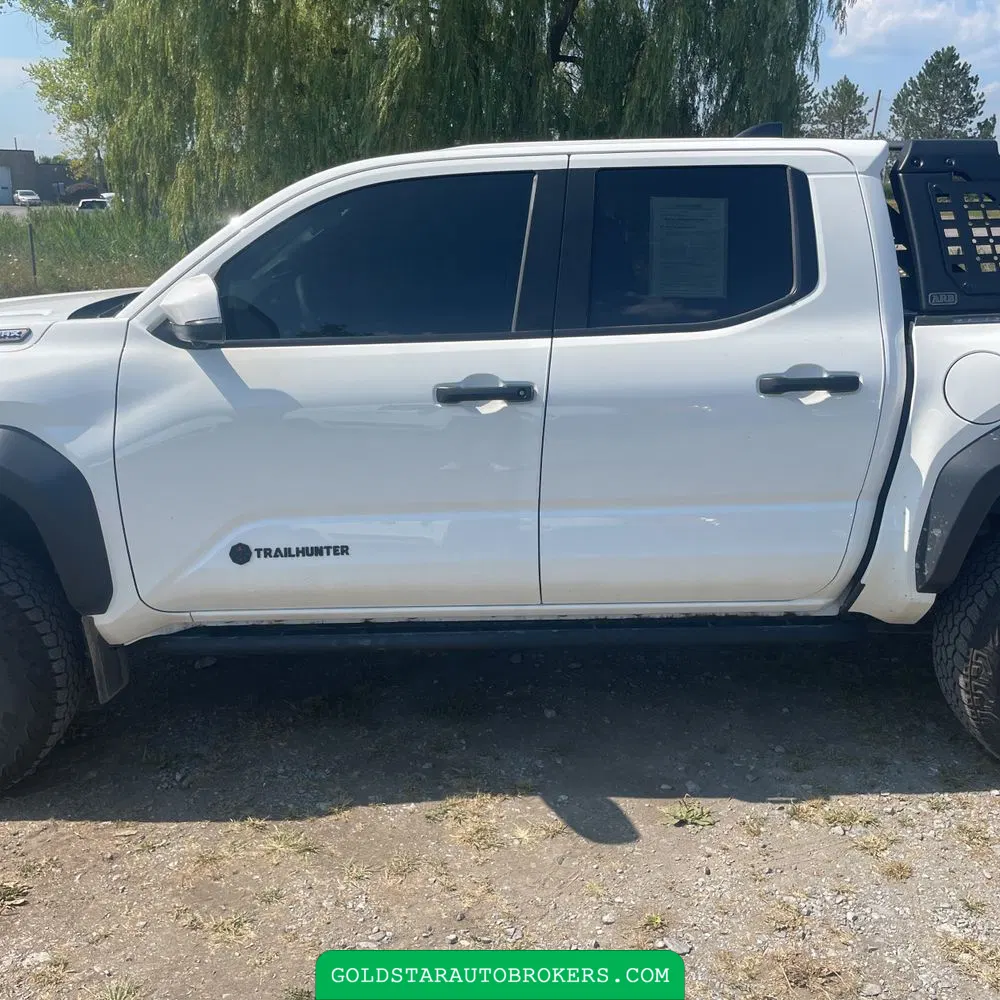 2024 Toyota Tacoma Trailhunter HV
