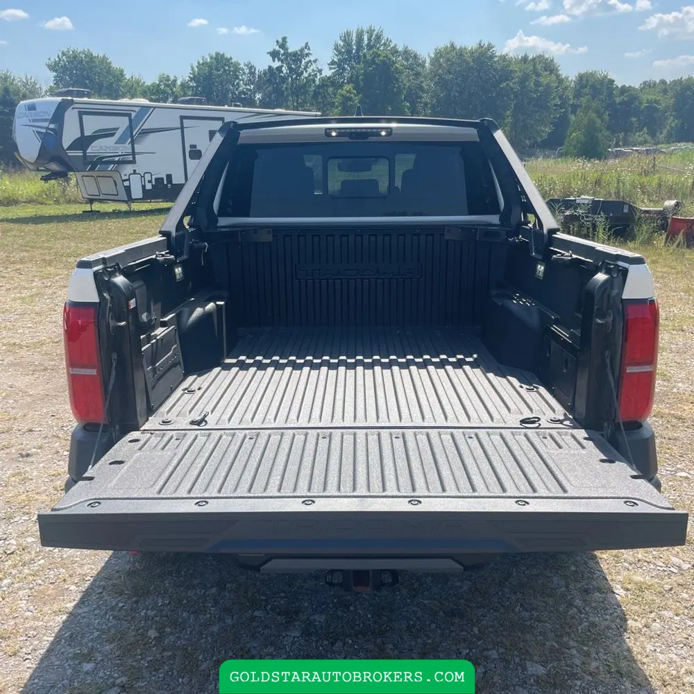 2024 Toyota Tacoma Trailhunter HV
