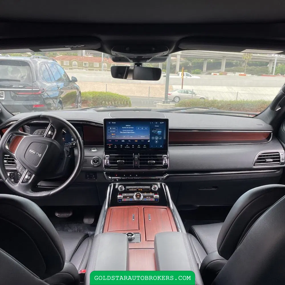 2023 Lincoln Navigator Reserve