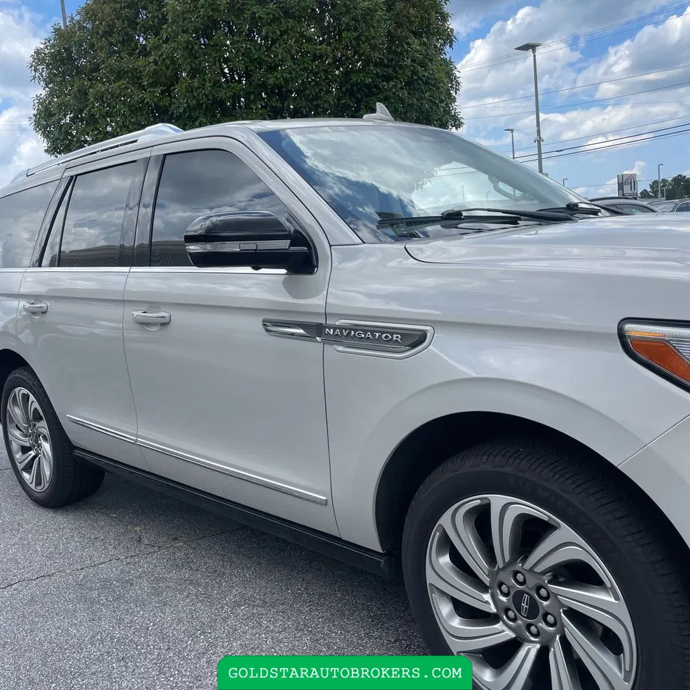 2023 Lincoln Navigator Reserve