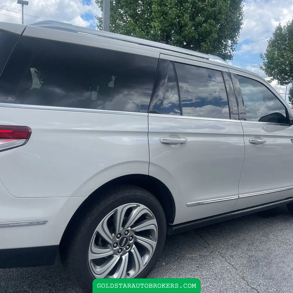 2023 Lincoln Navigator Reserve