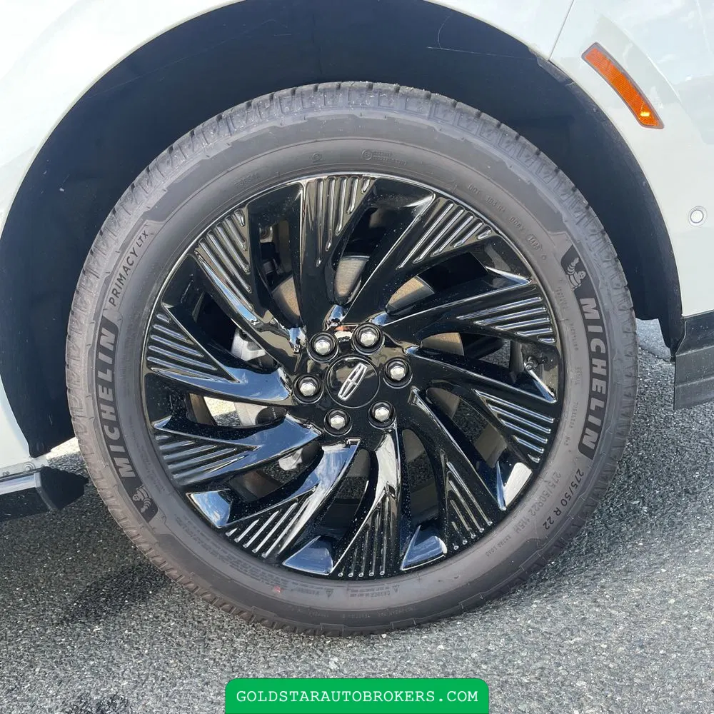 2025 Lincoln Navigator Reserve