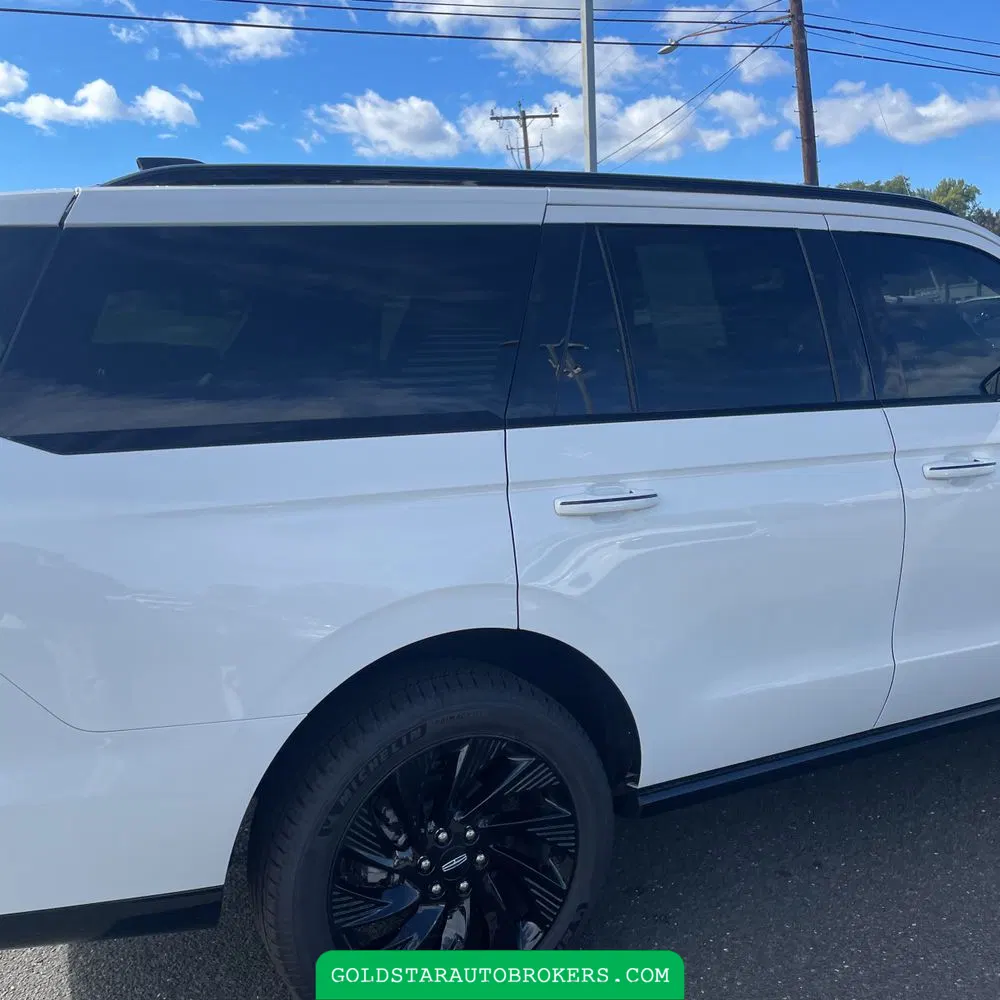 2025 Lincoln Navigator Reserve