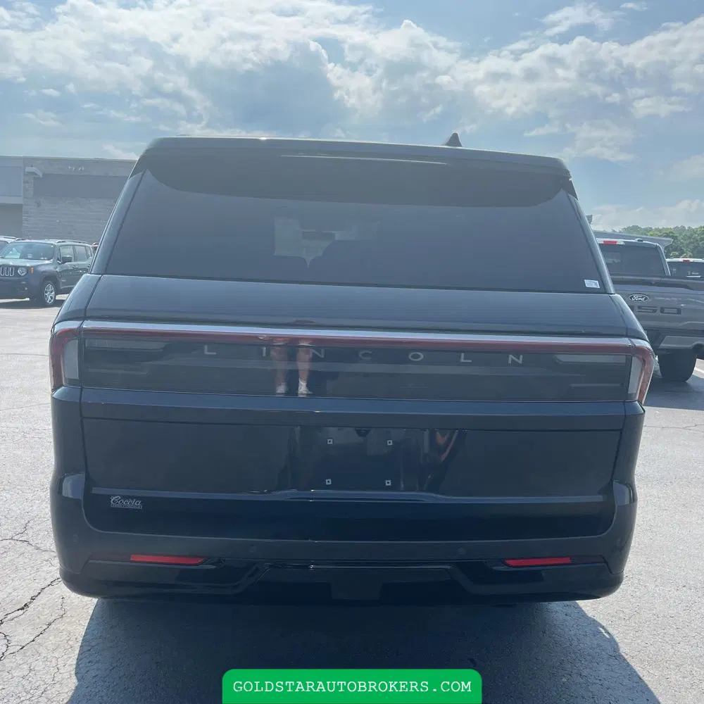 2025 Lincoln Navigator Reserve