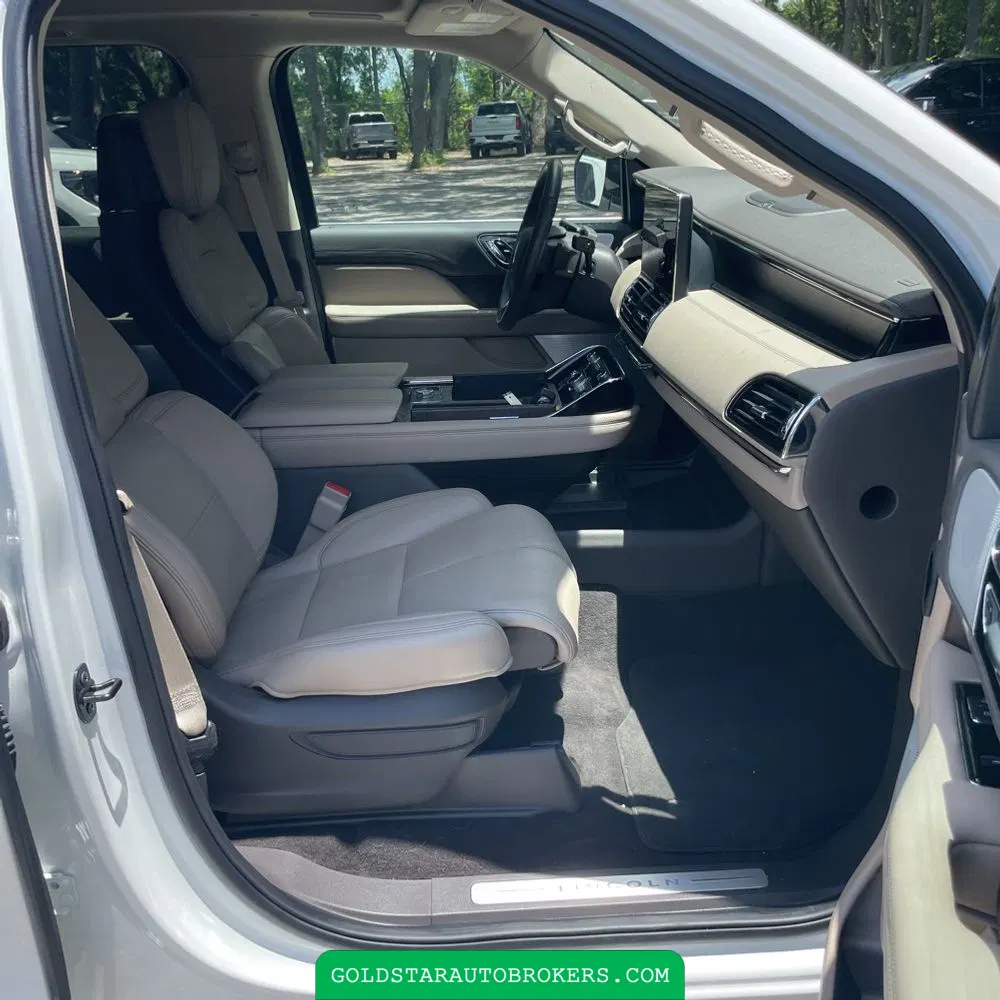 2024 Lincoln Navigator Reserve