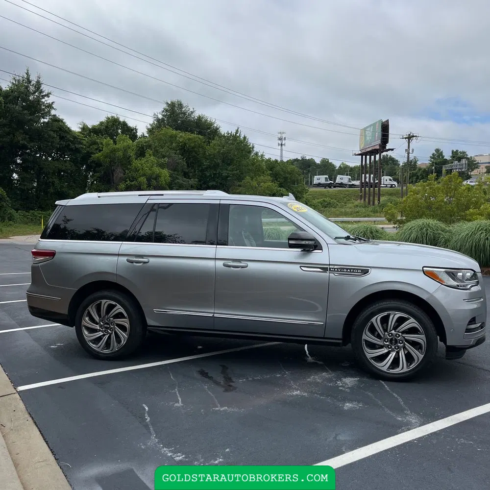2023 Lincoln Navigator Reserve