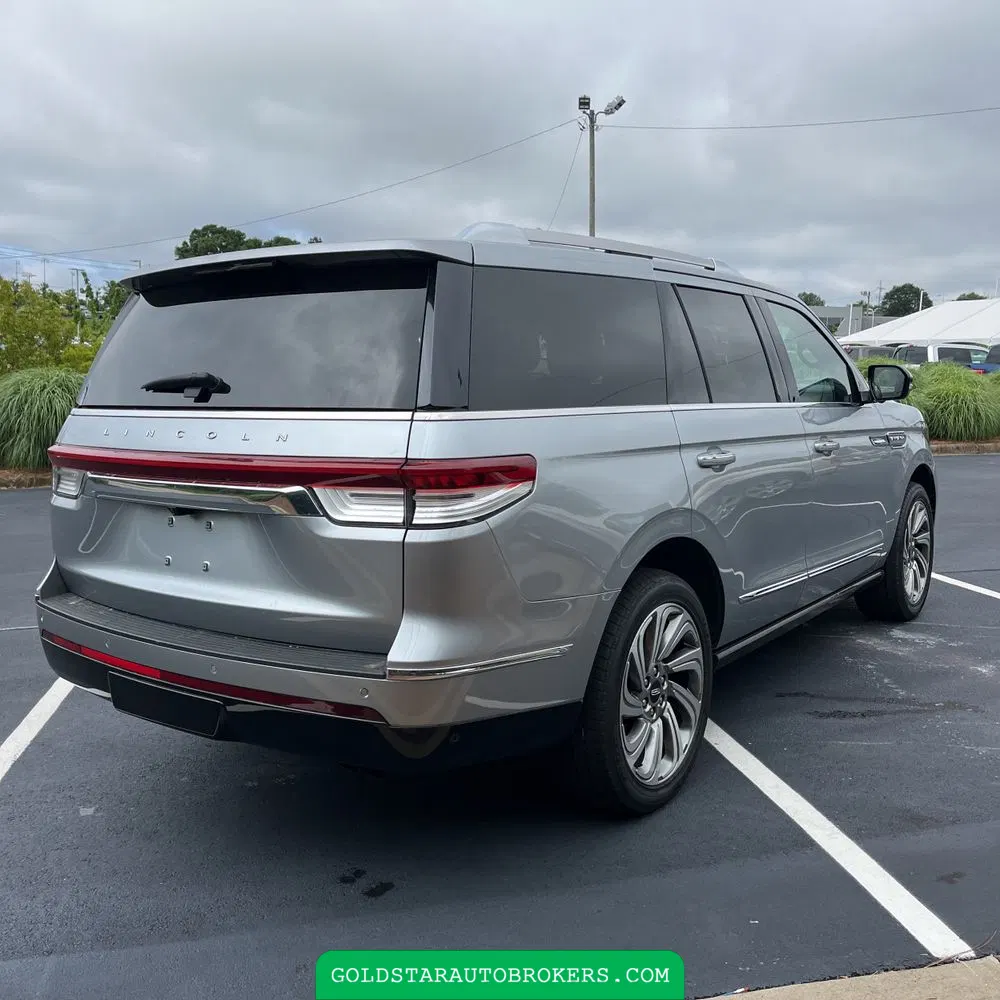 2023 Lincoln Navigator Reserve