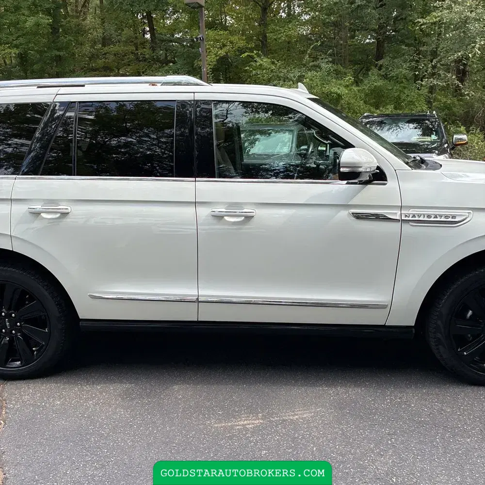 2022 Lincoln Navigator Reserve