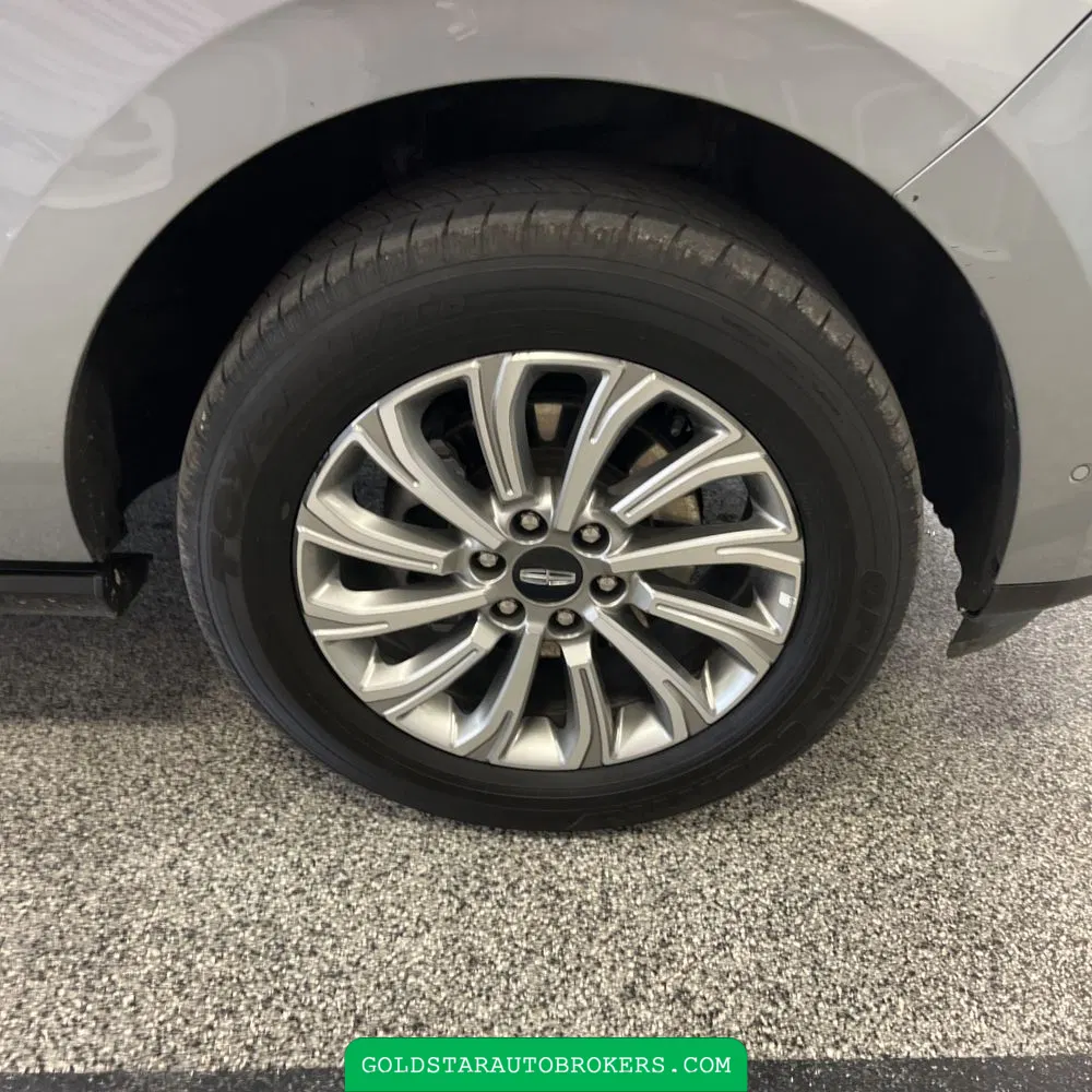2023 Lincoln Navigator Standard