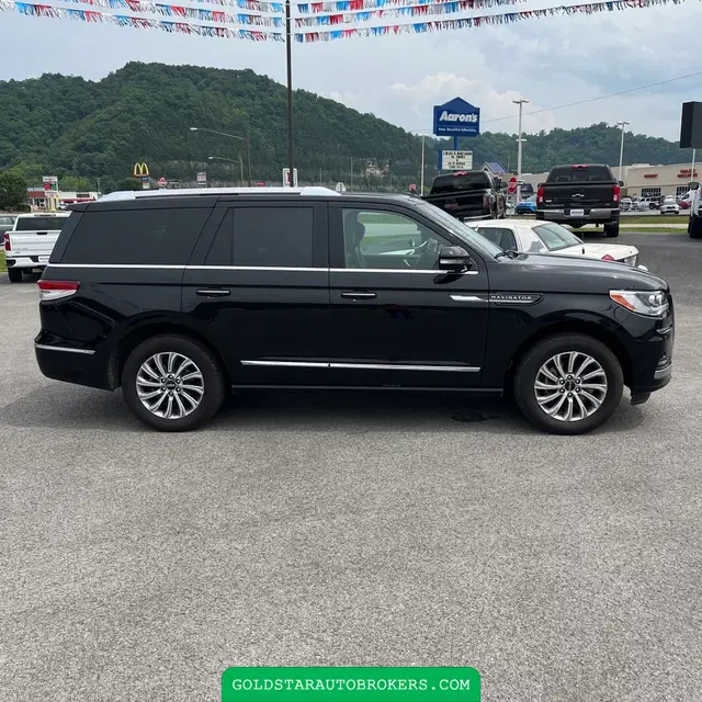 2024 Lincoln Navigator Premiere