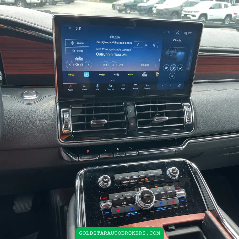 2024 Lincoln Navigator Premiere