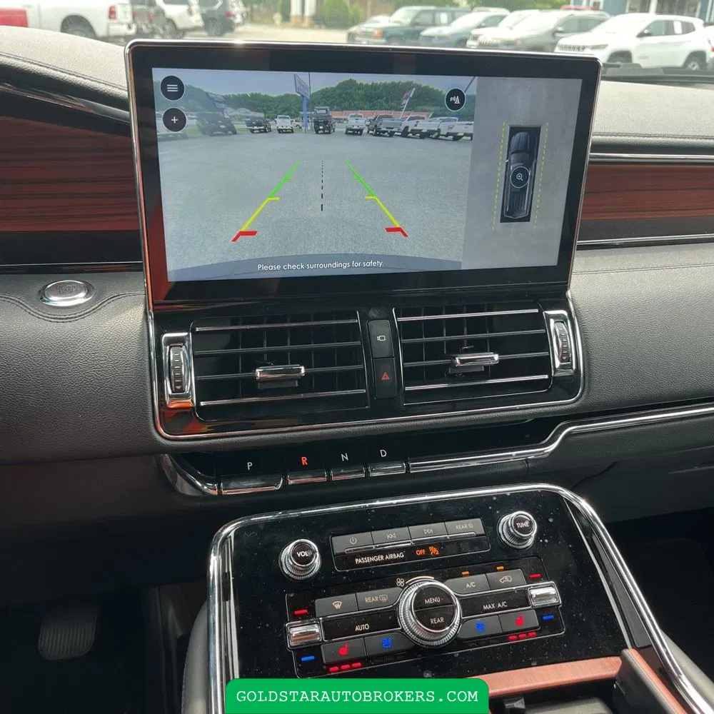 2024 Lincoln Navigator Premiere