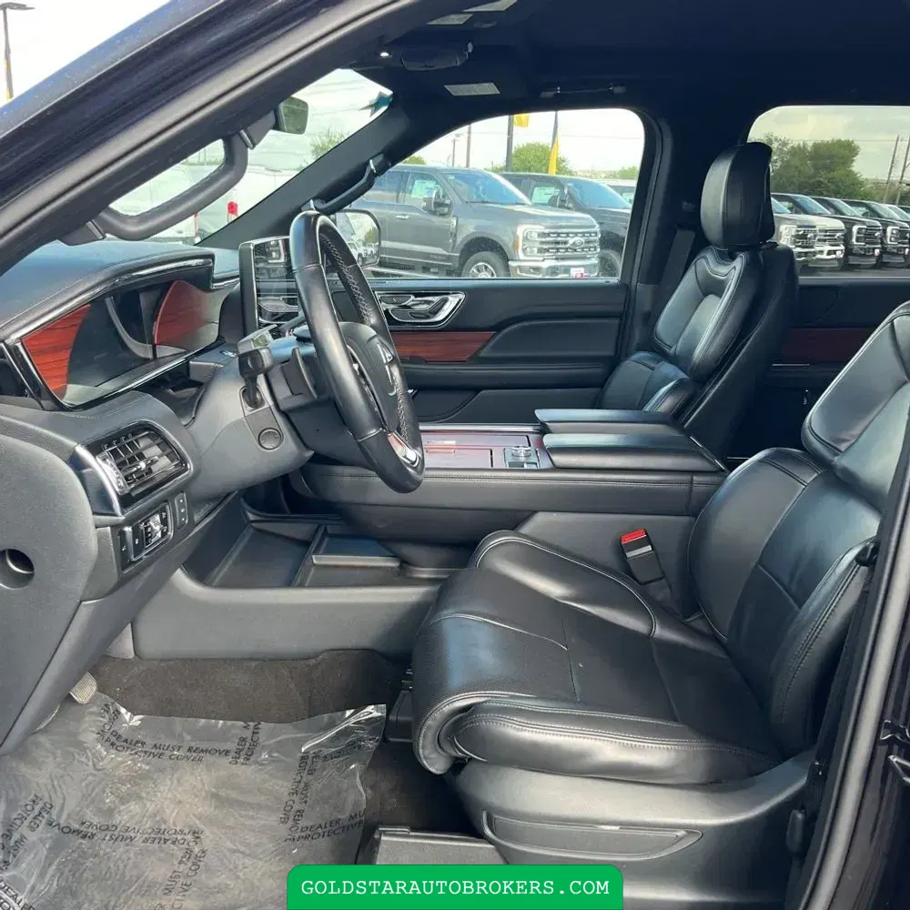 2024 Lincoln Navigator Premiere