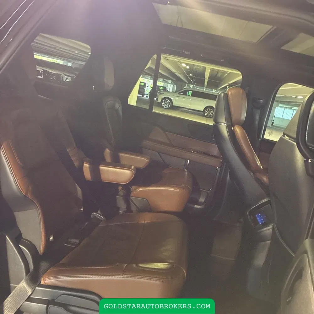 2023 Lincoln Navigator L Reserve