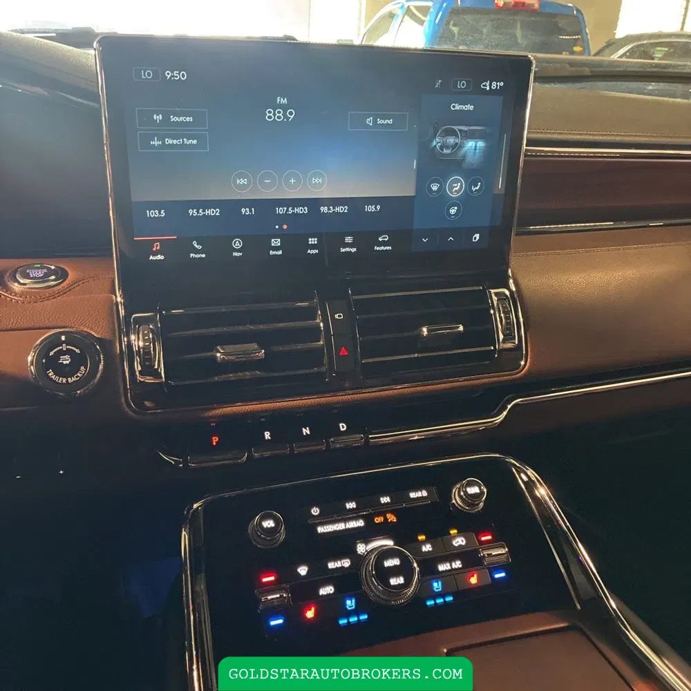 2023 Lincoln Navigator L Reserve