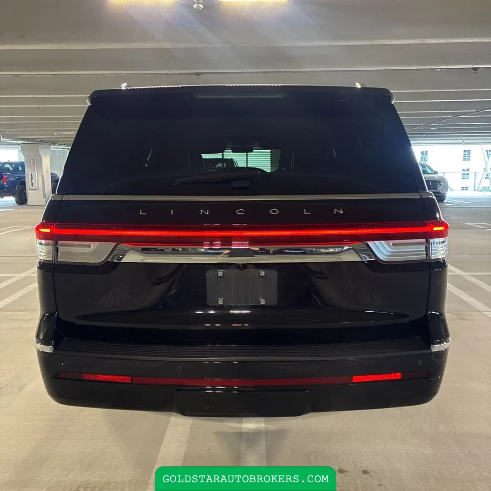 2023 Lincoln Navigator L Reserve