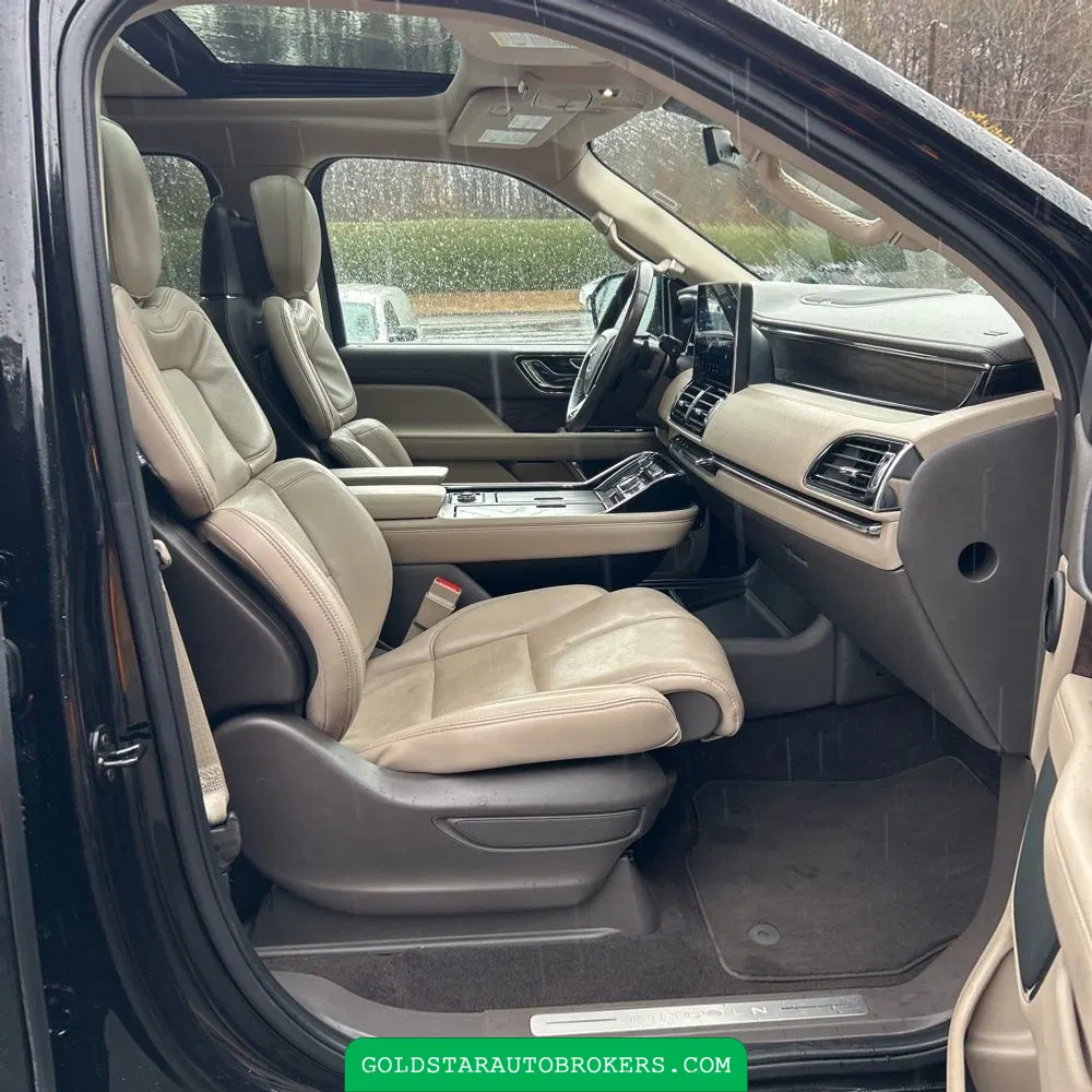 2023 Lincoln Navigator L Reserve