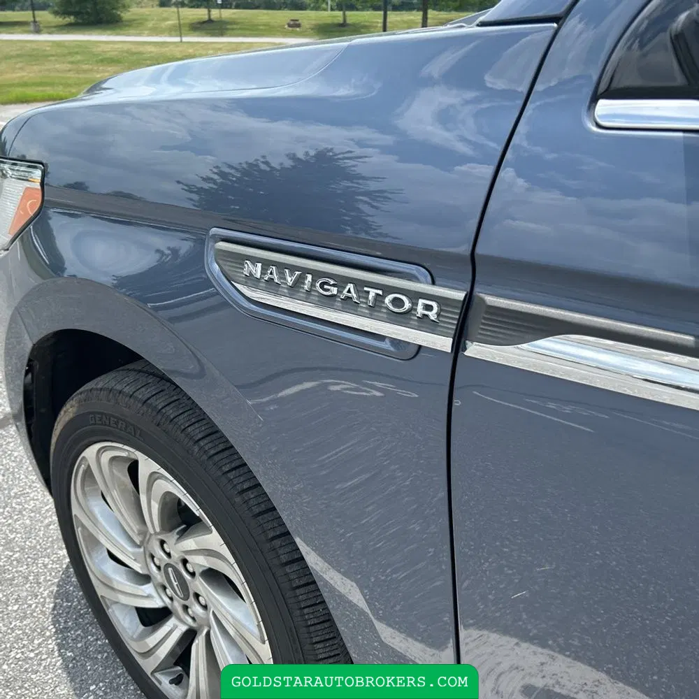 2023 Lincoln Navigator L Reserve