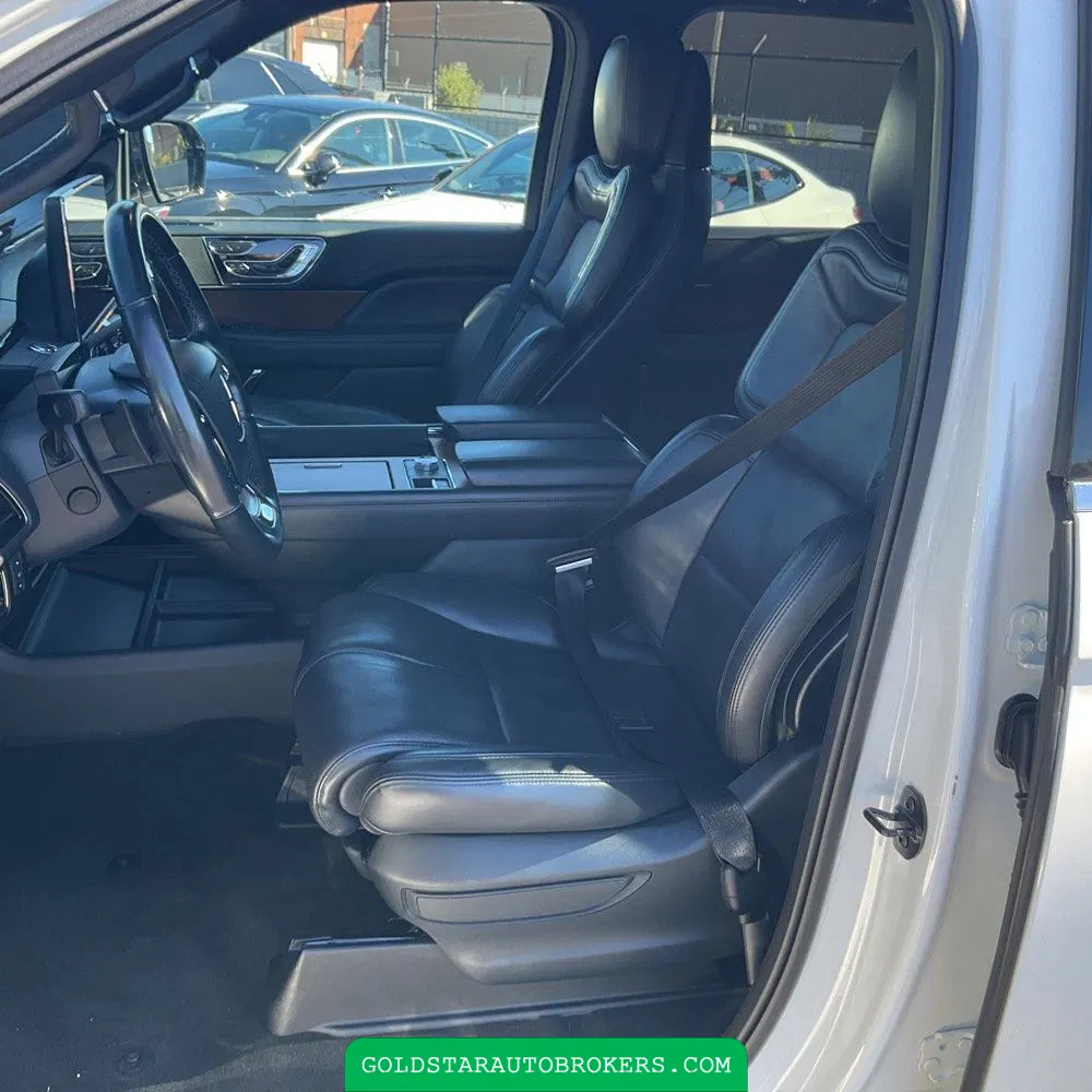 2023 Lincoln Navigator L Reserve