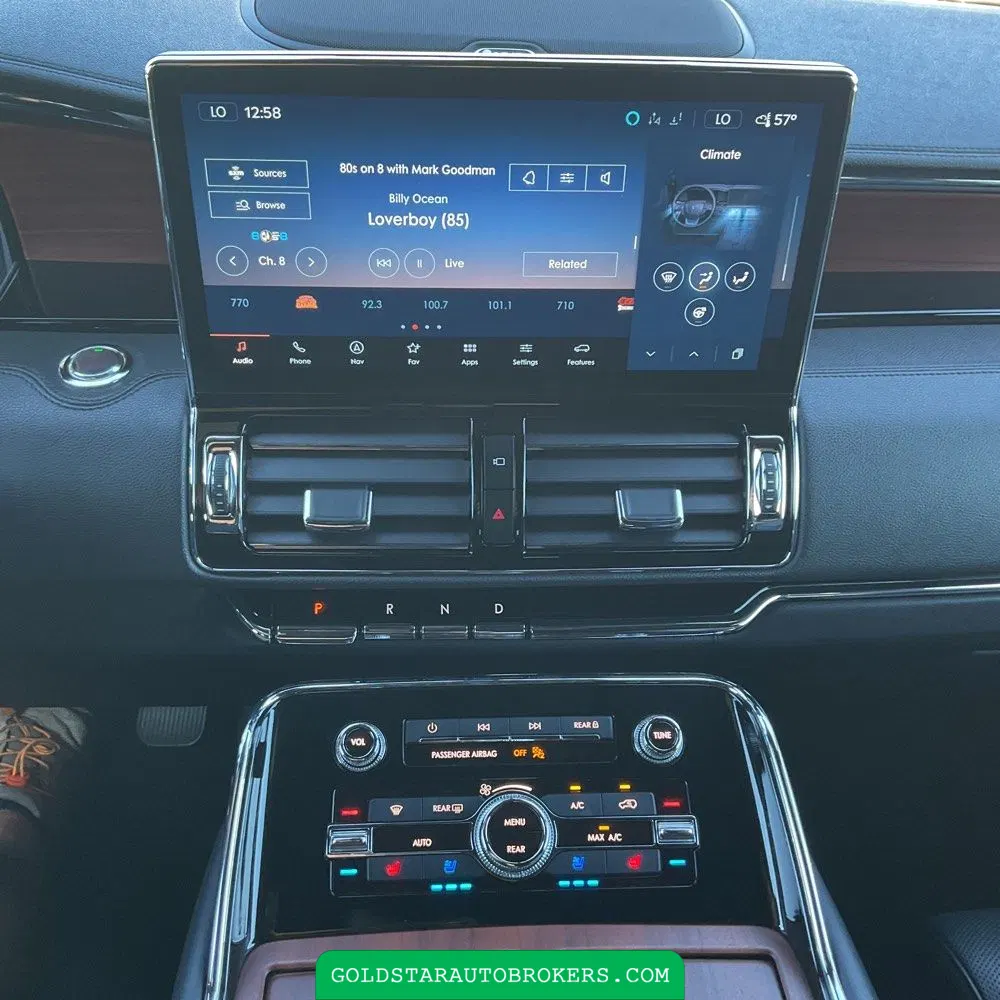 2023 Lincoln Navigator L Reserve