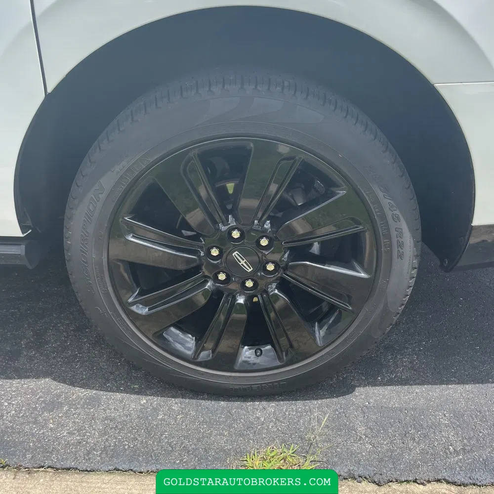 2023 Lincoln Navigator L Reserve