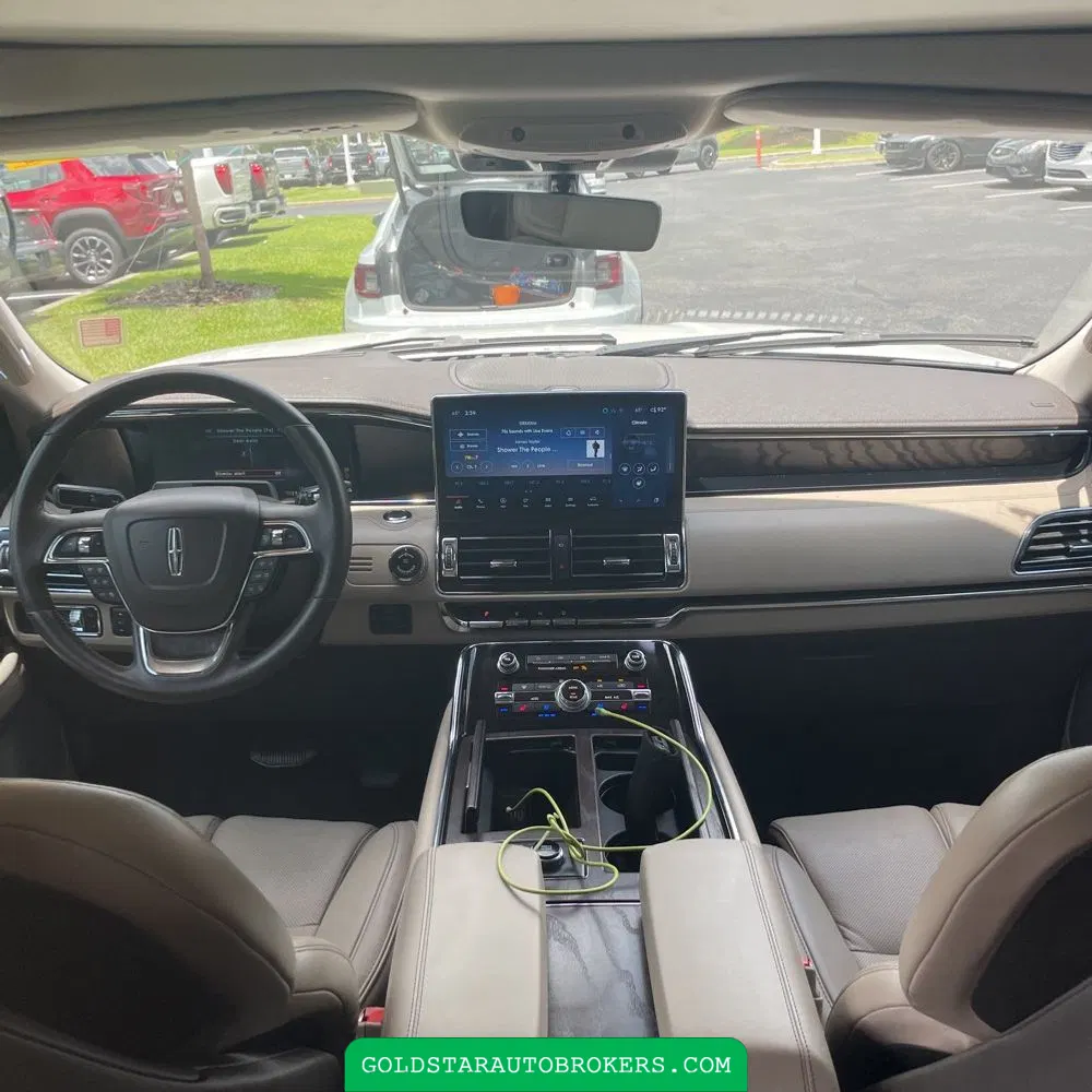 2023 Lincoln Navigator L Reserve