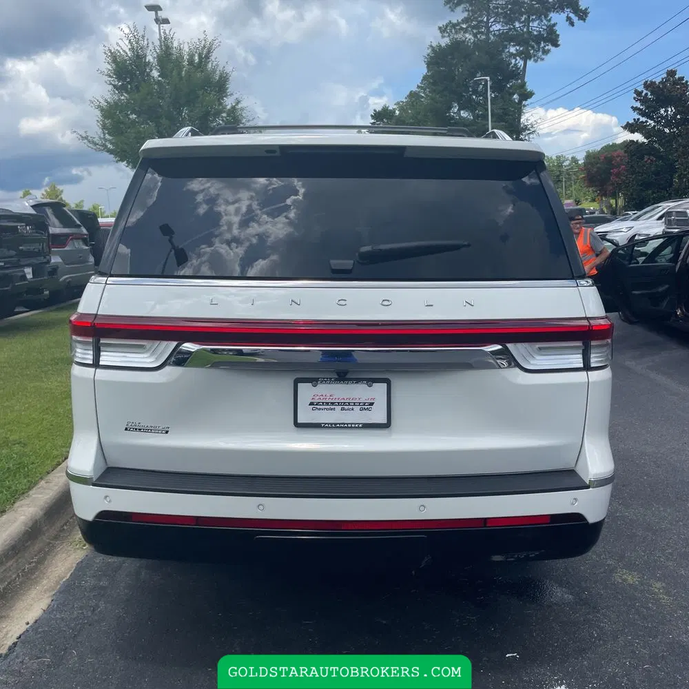 2023 Lincoln Navigator L Reserve