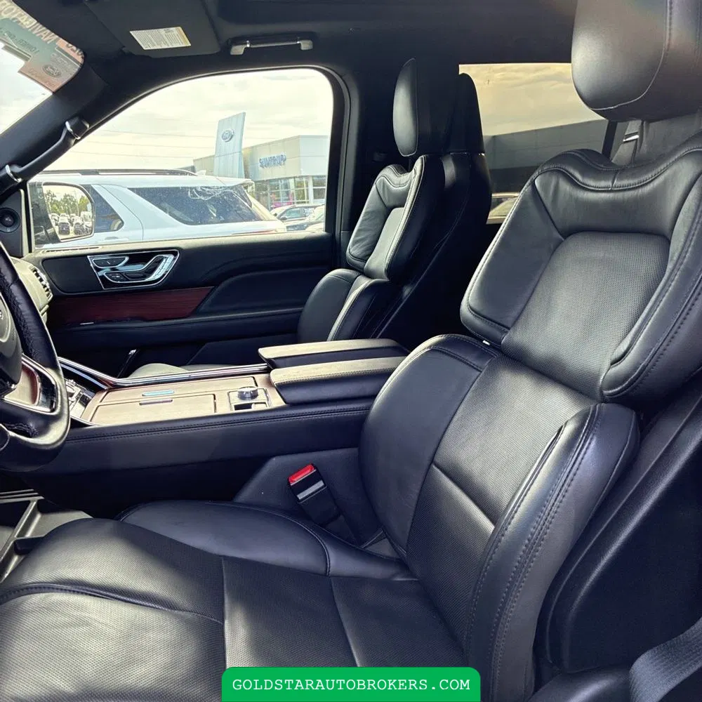 2023 Lincoln Navigator L Reserve