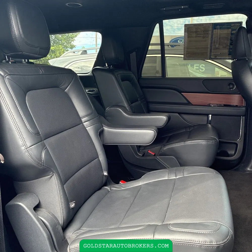 2023 Lincoln Navigator L Reserve