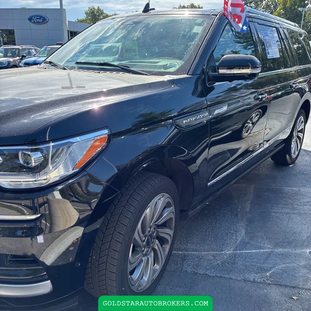 2023 Lincoln Navigator L Reserve