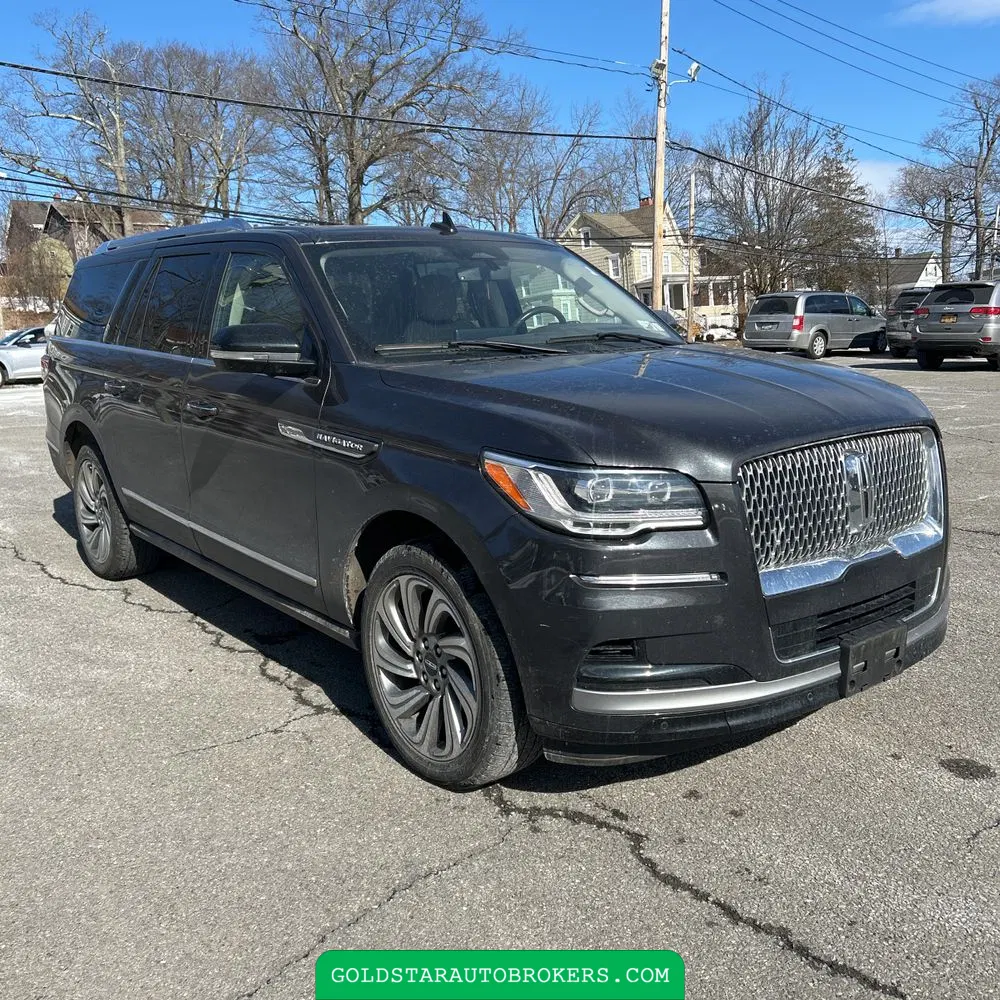 2022 Lincoln Navigator L Reserve