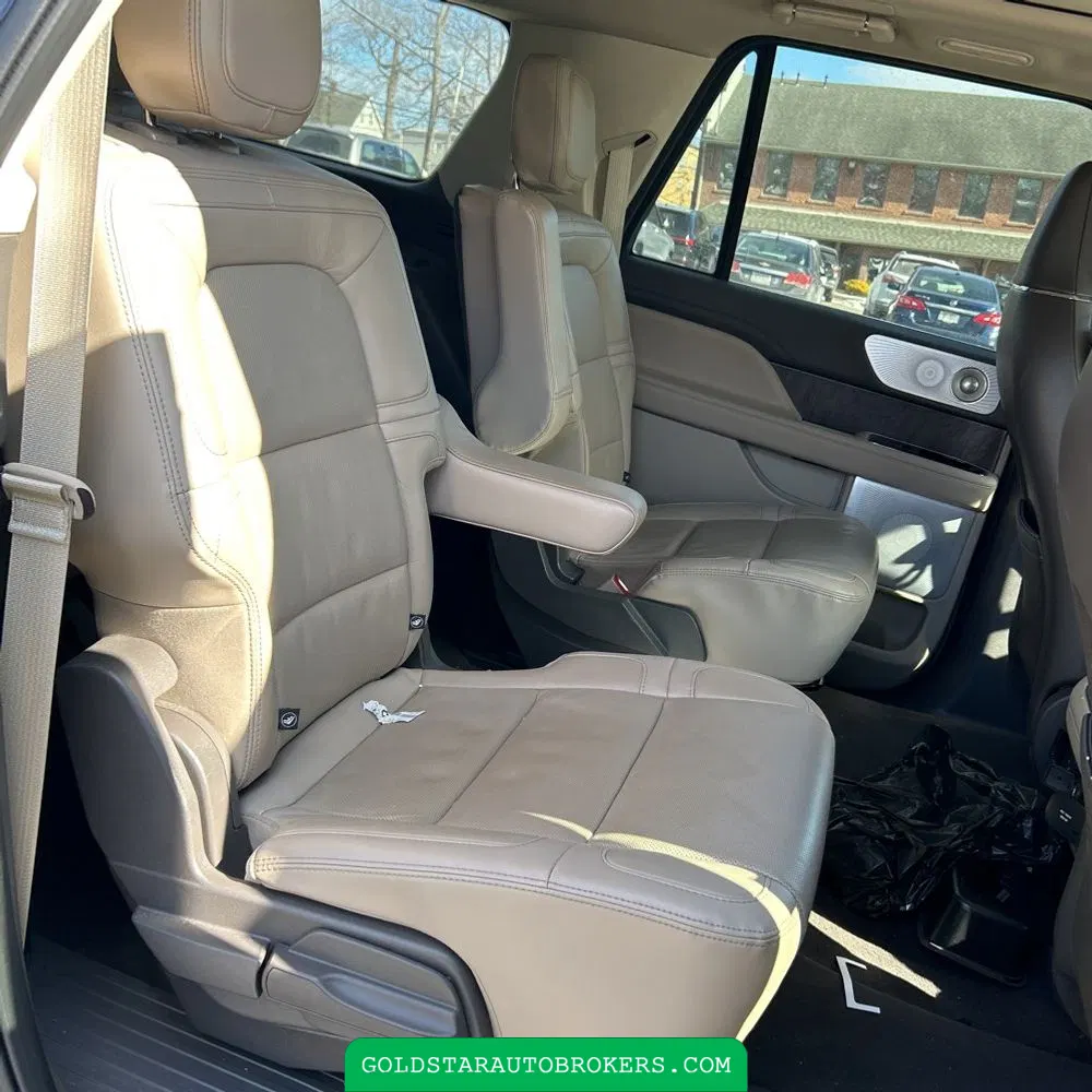 2022 Lincoln Navigator L Reserve