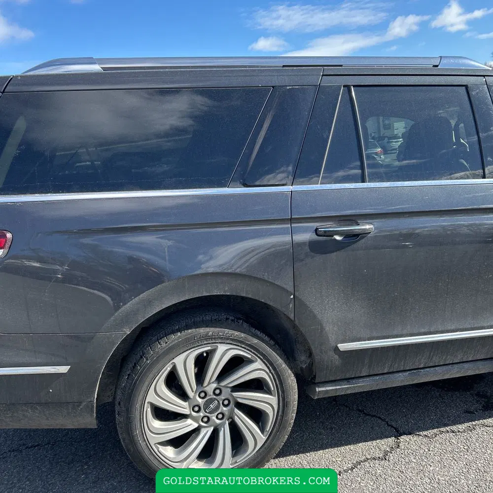 2022 Lincoln Navigator L Reserve