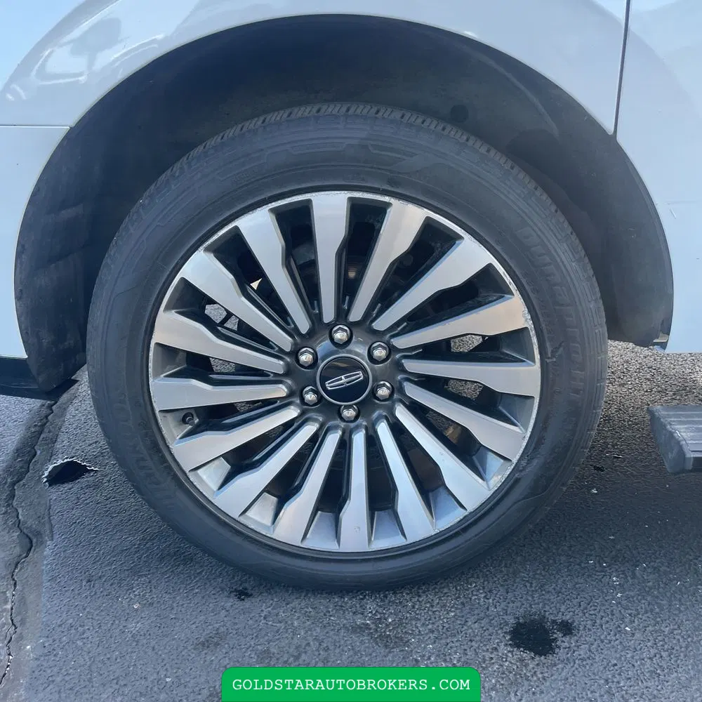 2021 Lincoln Navigator L Reserve