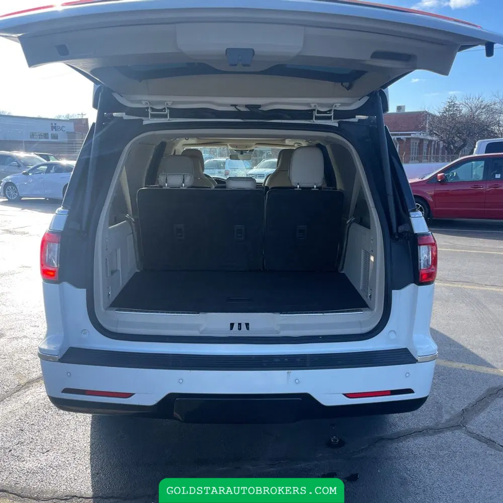 2021 Lincoln Navigator L Reserve