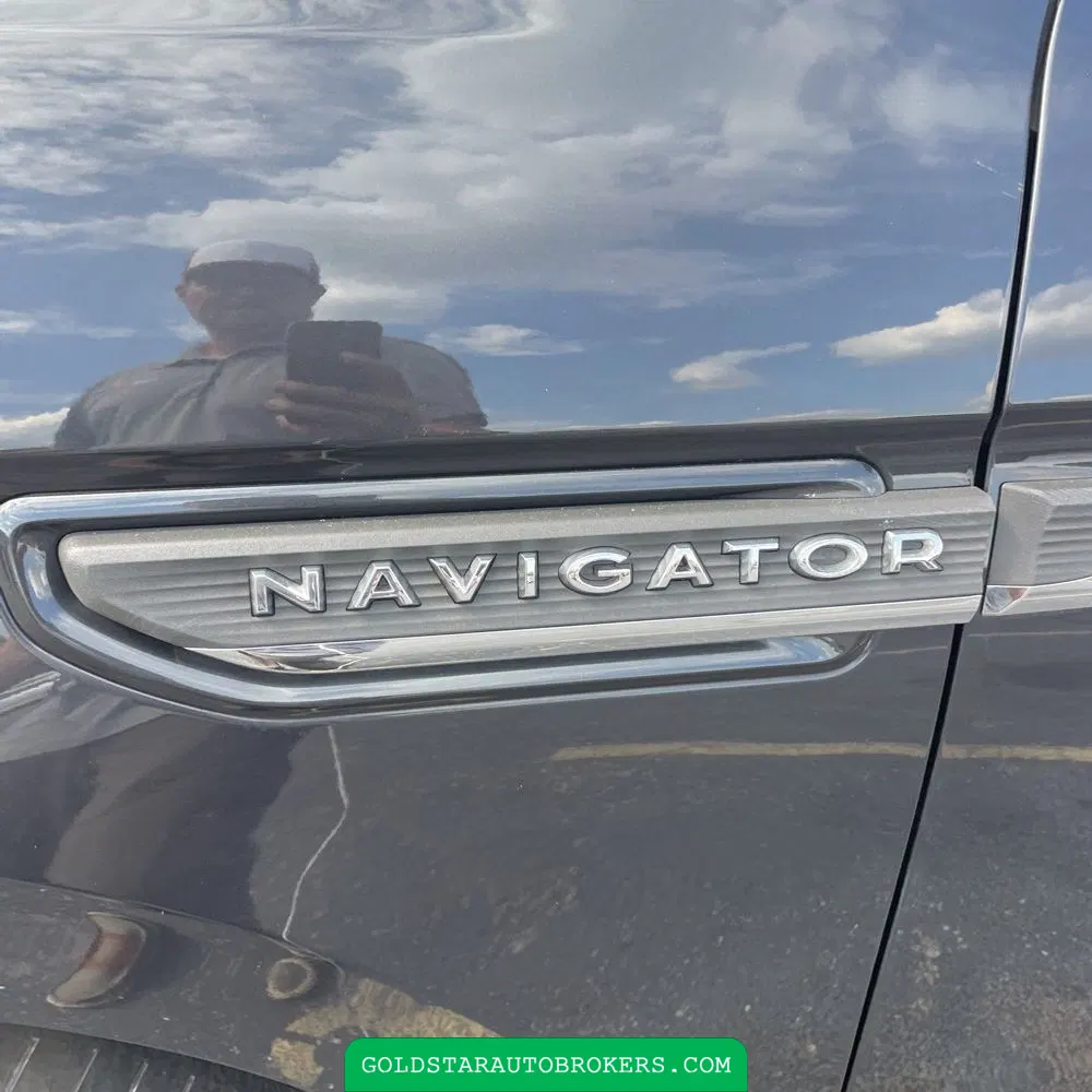2022 Lincoln Navigator L Reserve