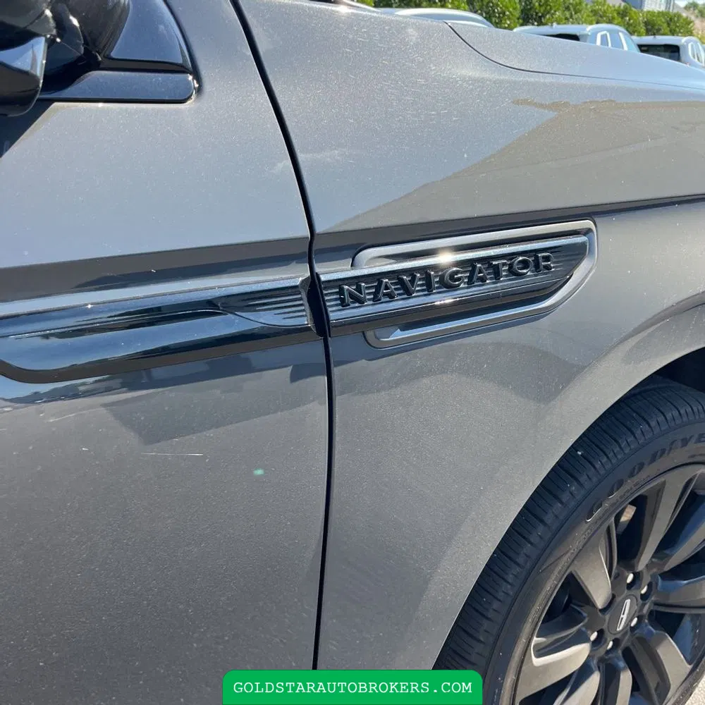 2023 Lincoln Navigator L Black Label