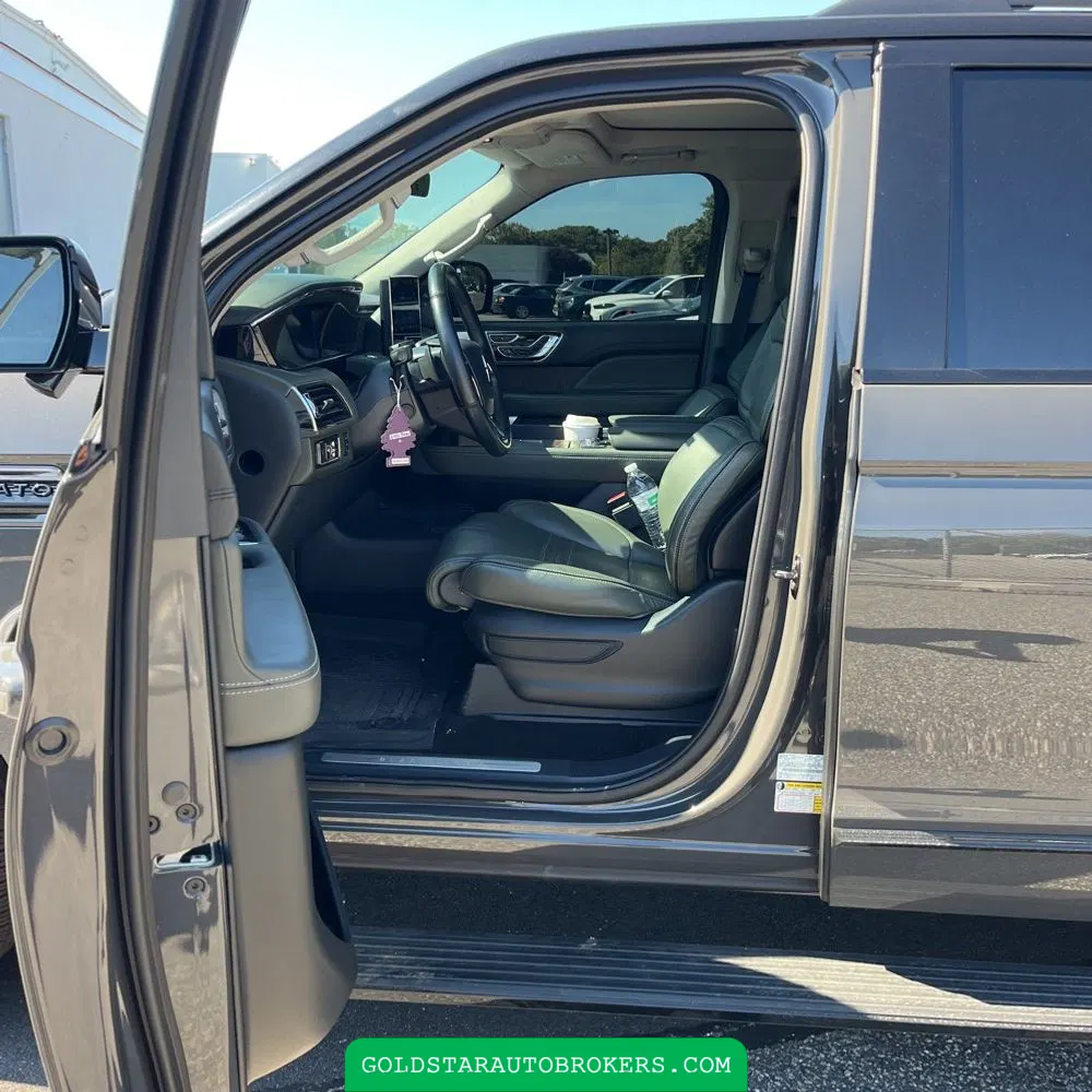 2023 Lincoln Navigator L Black Label