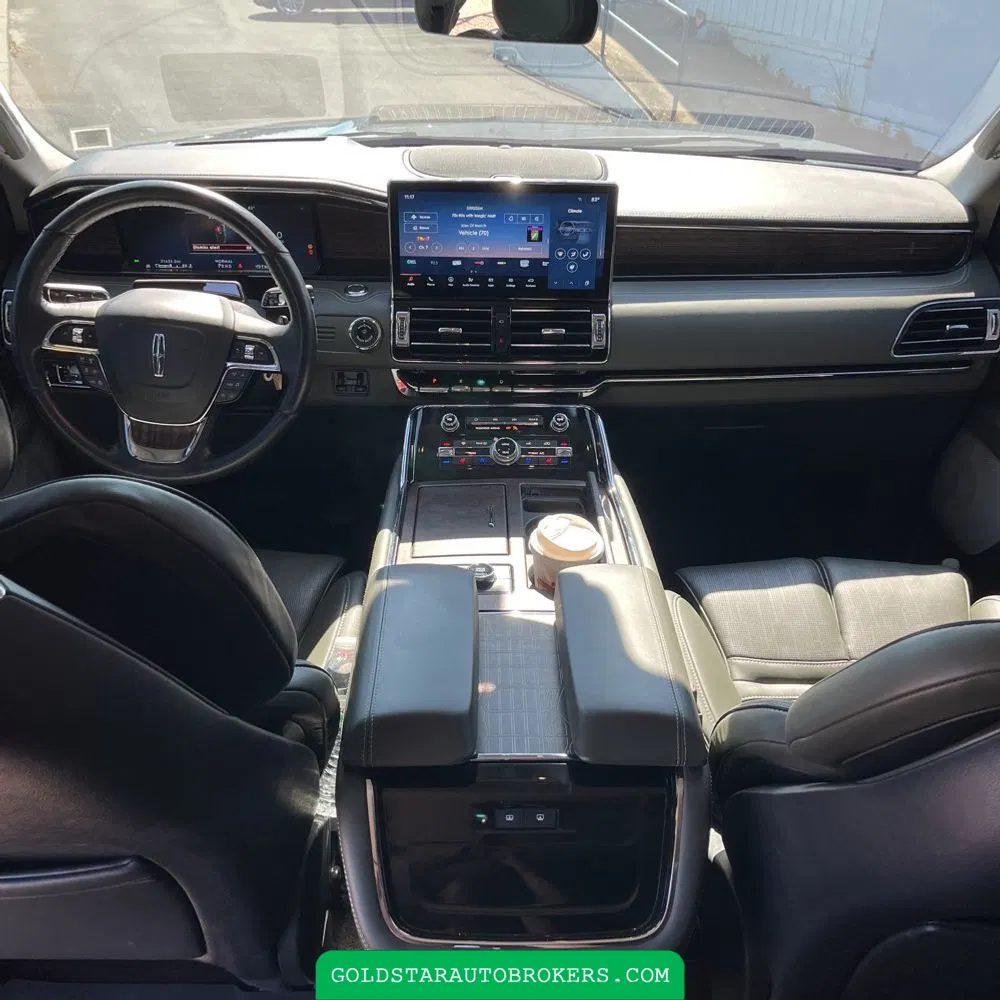 2023 Lincoln Navigator L Black Label