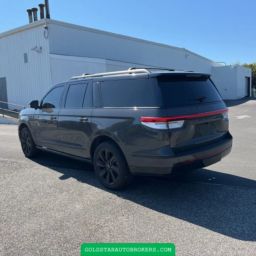 2023 Lincoln Navigator L Black Label