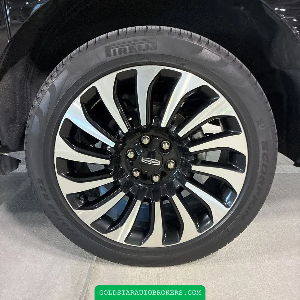 2023 Lincoln Navigator L Black Label