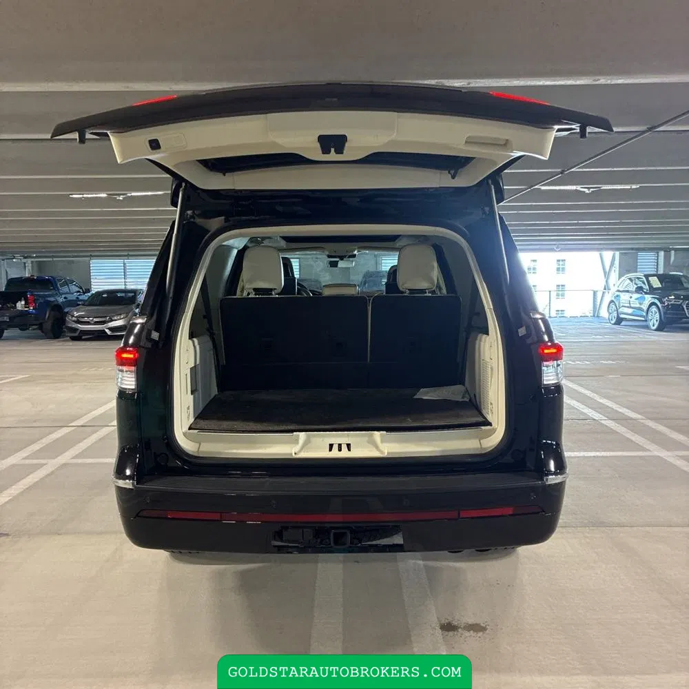 2023 Lincoln Navigator L Black Label