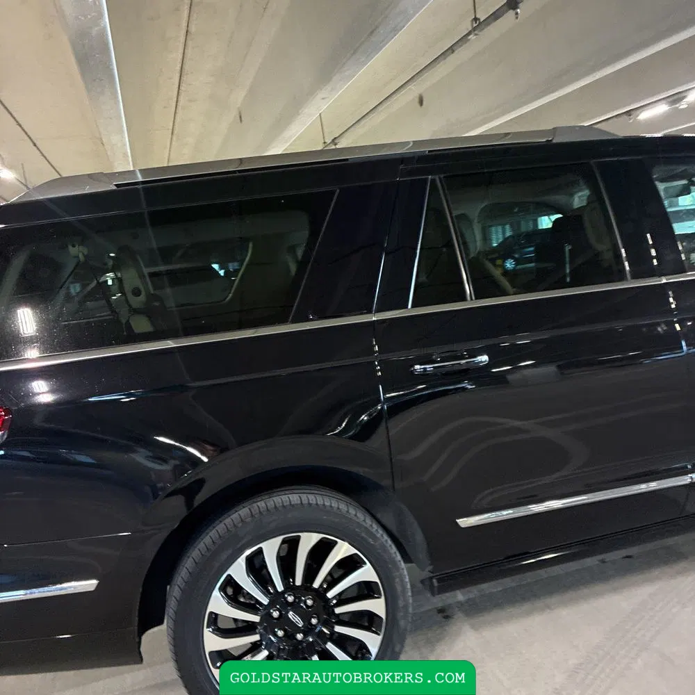 2023 Lincoln Navigator L Black Label