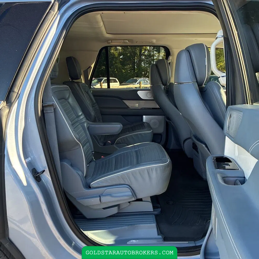 2021 Lincoln Navigator L Black Label