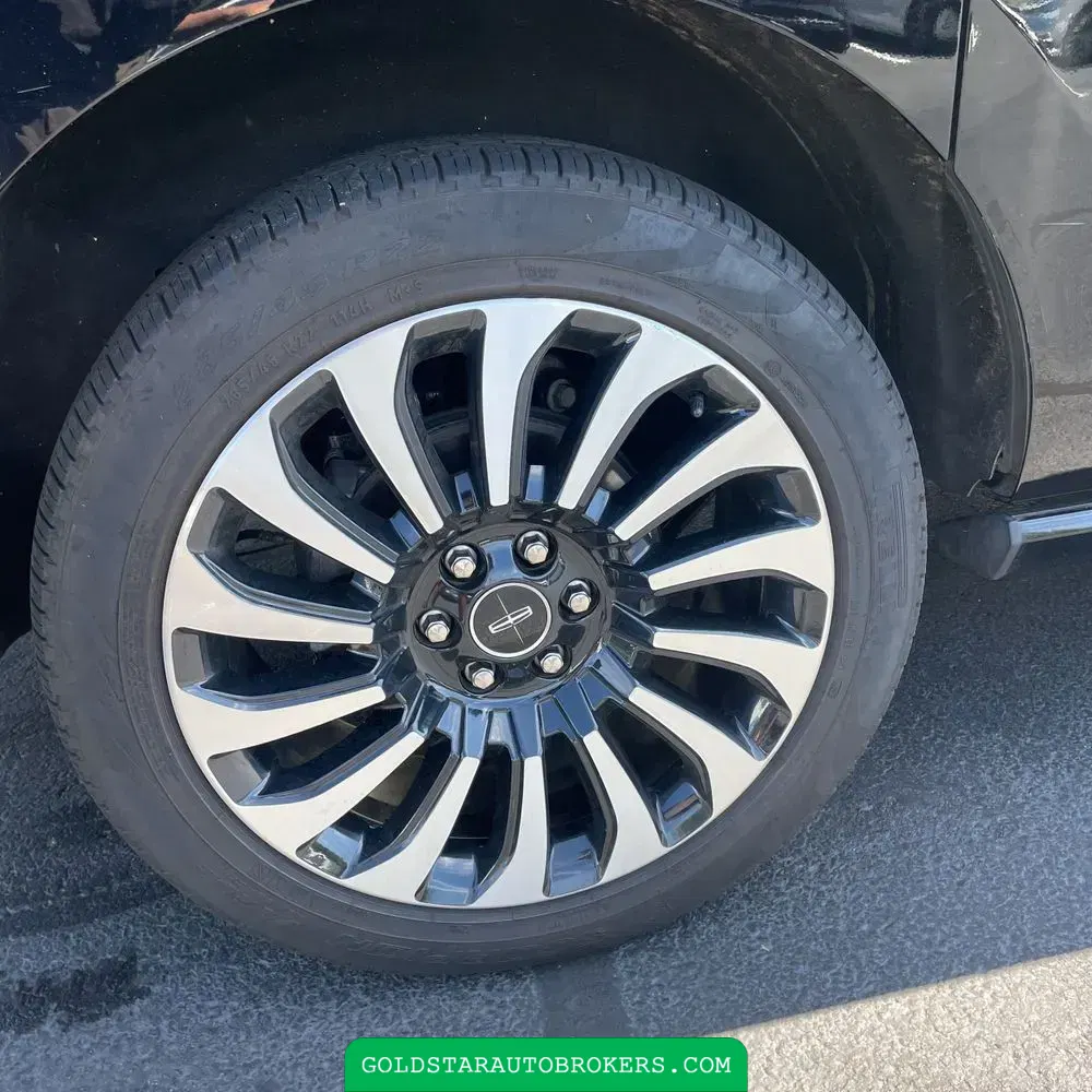2022 Lincoln Navigator L Black Label