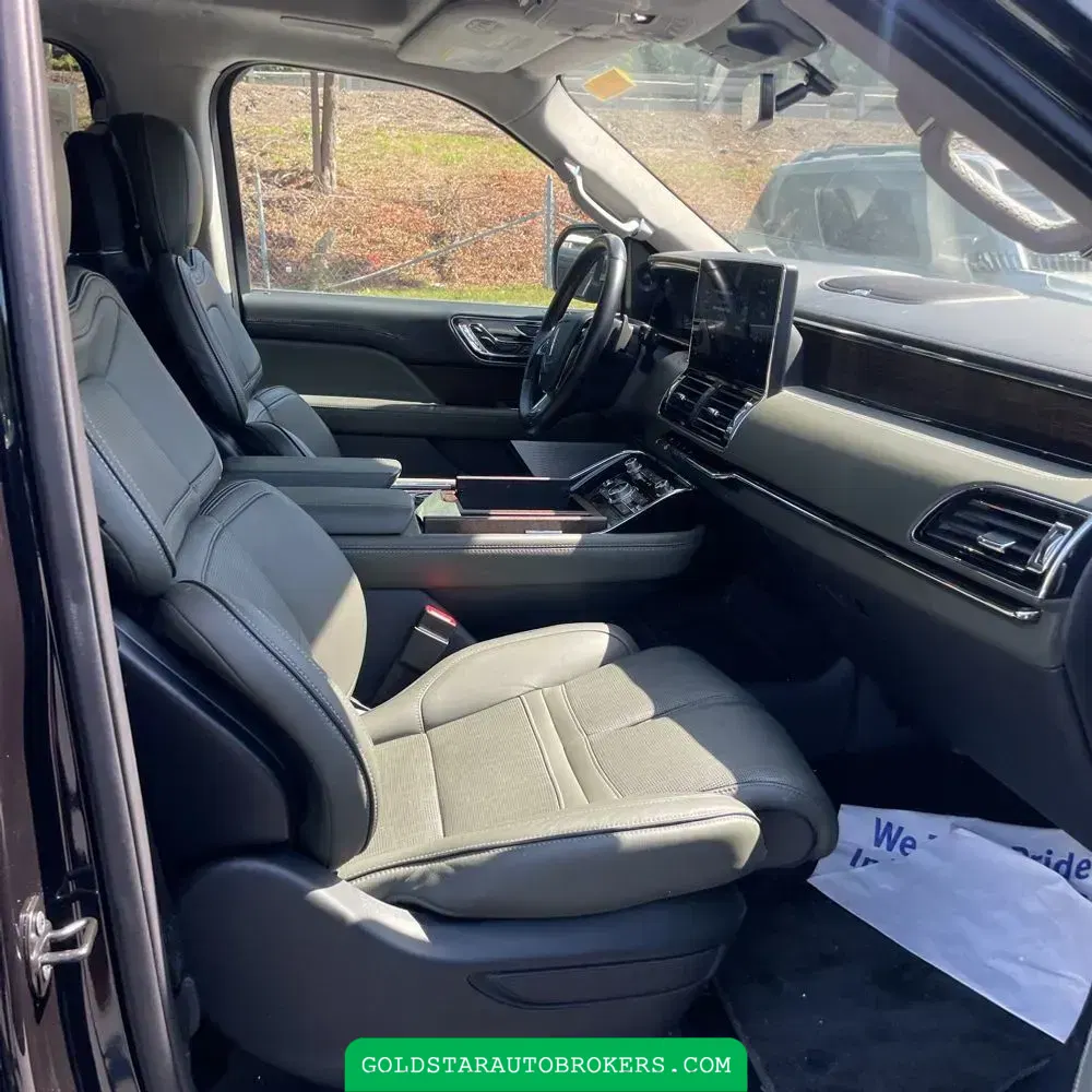 2022 Lincoln Navigator L Black Label