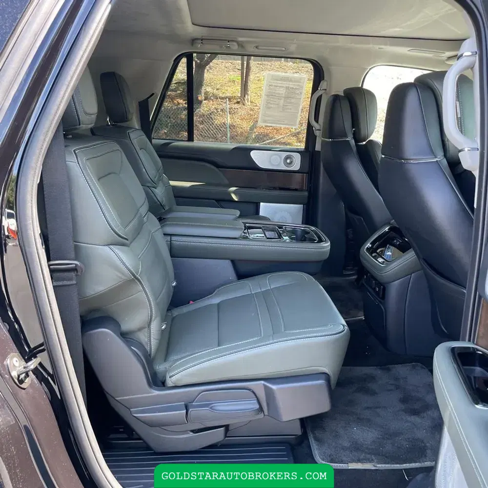 2022 Lincoln Navigator L Black Label