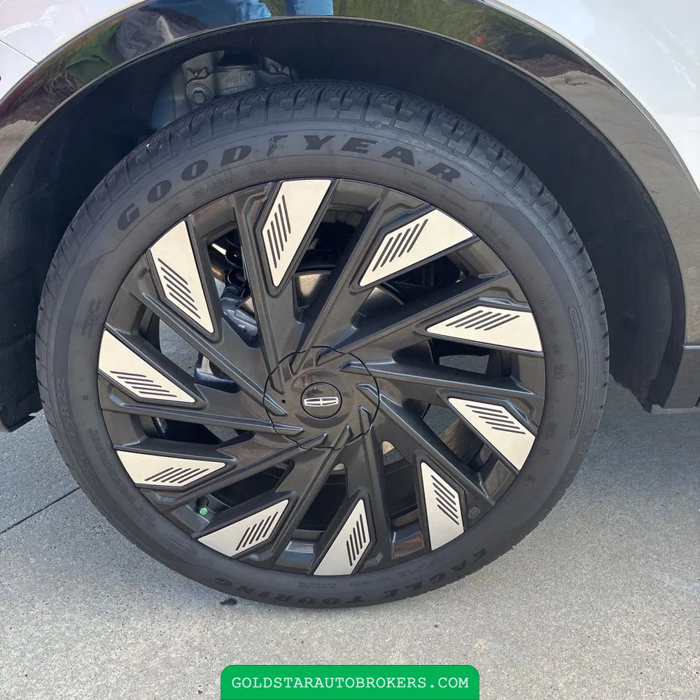 2025 Lincoln Nautilus Hybrid Reserve