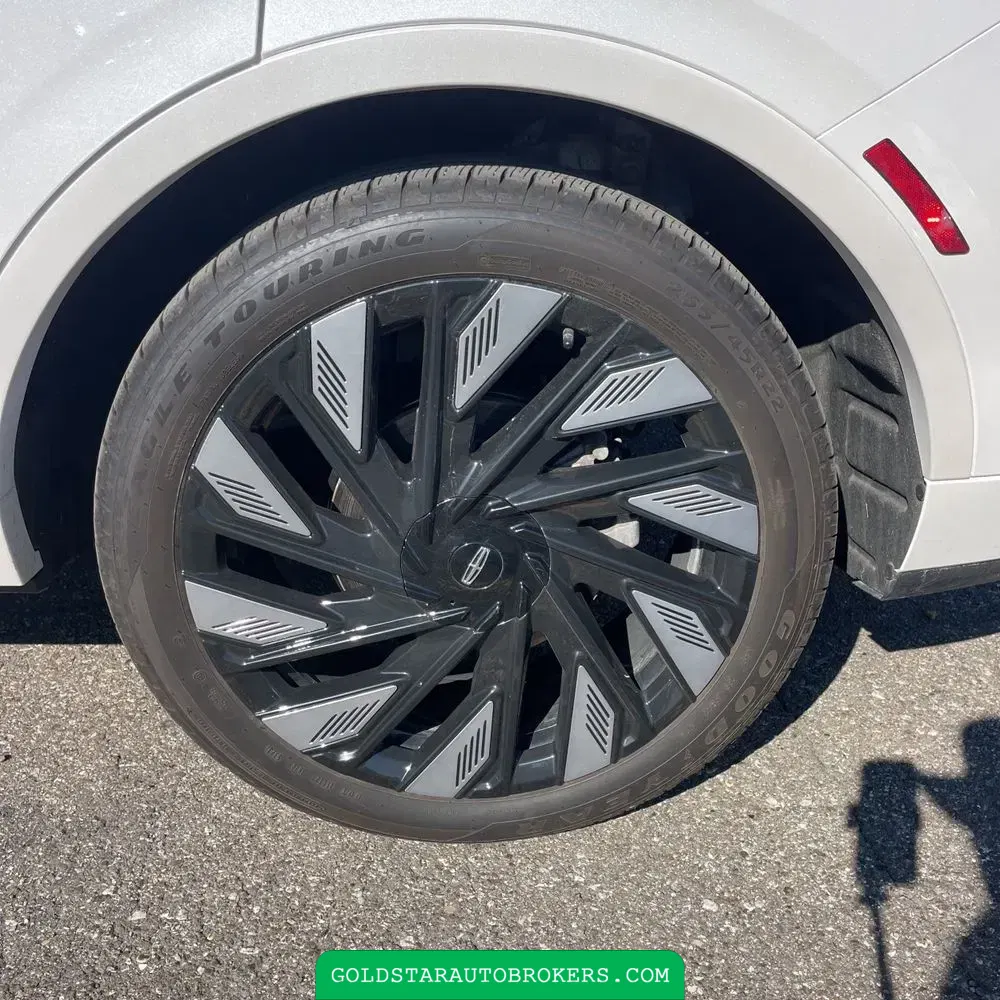 2024 Lincoln Nautilus Black Label