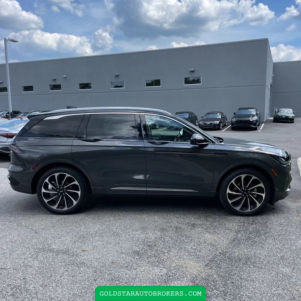 2024 Lincoln Nautilus Black Label